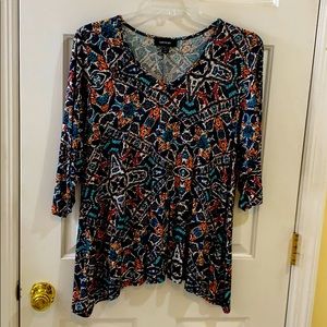 Karen Kane print top!
